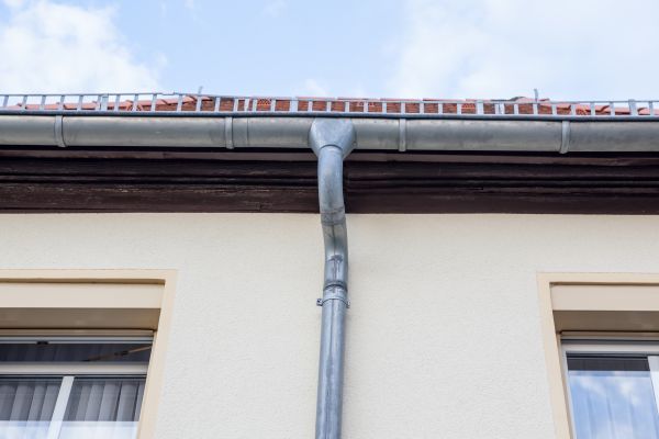 Commercial Gutter Maintenance in Clarkston